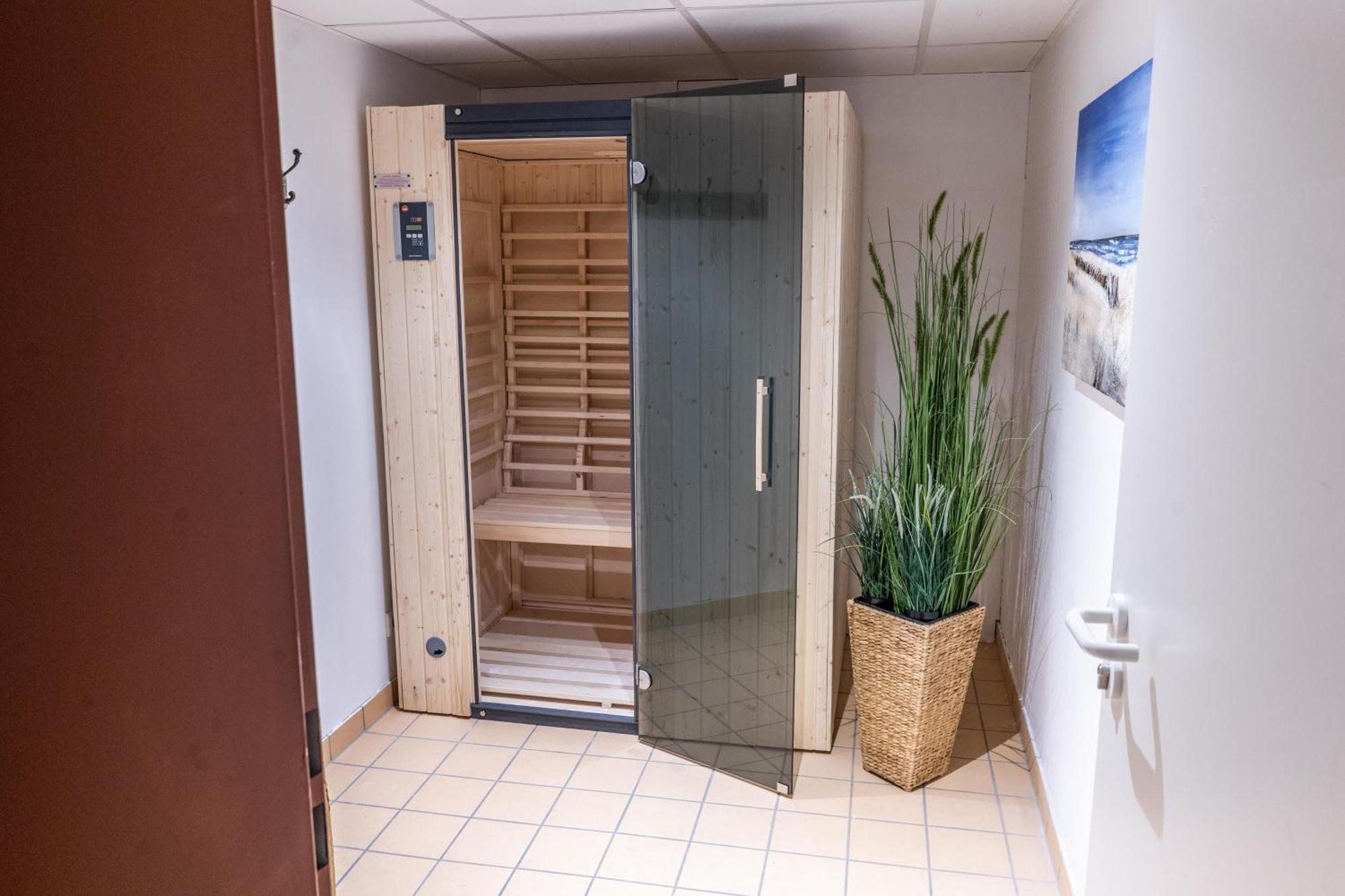 Urlaub Mit Ostseeblick, Schwimmbad, Sauna & Direkte Strandlage Kronsgaard Zewnętrze zdjęcie